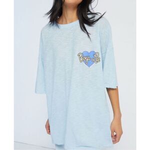 Boys Lie Sky Blue Unbreakable Boyfriend Tee Shirt Women's One Size Fits Most